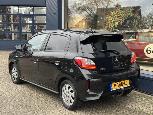 Mitsubishi SPACE STAR 1.2 Intense Automaat | Unieke auto met slechts 12.358 KM | 1e Eigenaar | Cruise Control | Trekhaak | Multimediascherm | Stoelverwarming | Climate Control | All Season Banden | Lichtmetalen Velgen |