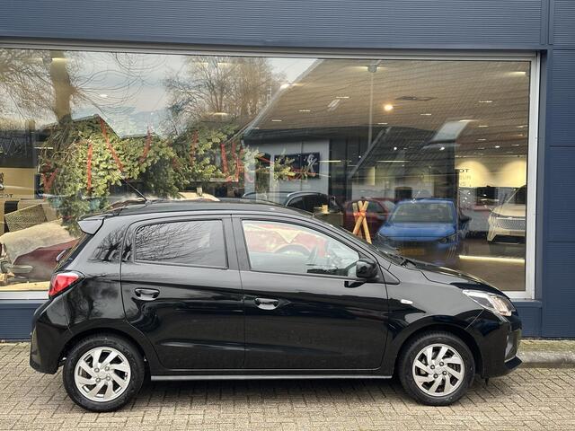 Mitsubishi SPACE STAR 1.2 Intense Automaat | Unieke auto met slechts 12.358 KM | 1e Eigenaar | Cruise Control | Trekhaak | Multimediascherm | Stoelverwarming | Climate Control | All Season Banden | Lichtmetalen Velgen |