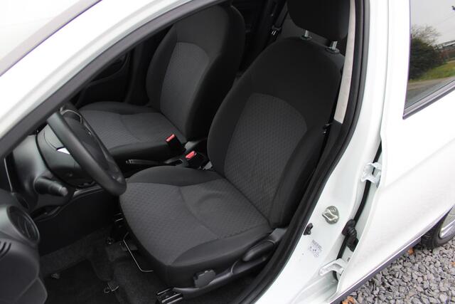 Mitsubishi SPACE STAR 1.0 Cool+ Airco, Elektr. Ramen voor, Start/Stop Systeem