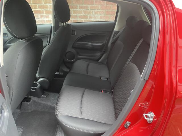 Mitsubishi SPACE STAR 1.2 Intense