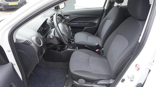 Mitsubishi SPACE STAR 1.2 80PK Anniversary Edition