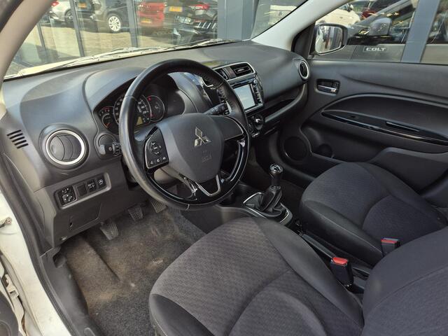 Mitsubishi SPACE STAR 1.0 Active | Navigatie |