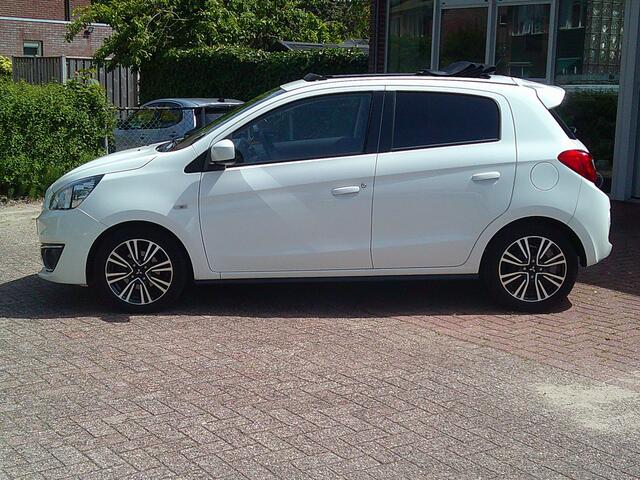 Mitsubishi SPACE STAR 1.2 Instyle Elektrisch vouwdak/ open dak Staat in Hardenberg