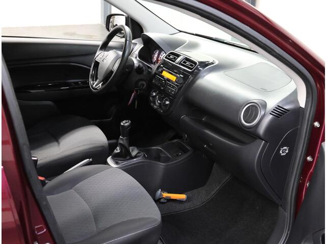Mitsubishi SPACE STAR 1.0 Intense | Airco | Bluetooth | Centrale Deurvergrendeling Met Afstandsbediening | LMV | Start/Stop Systeem | Isofix | Privacy Glass |