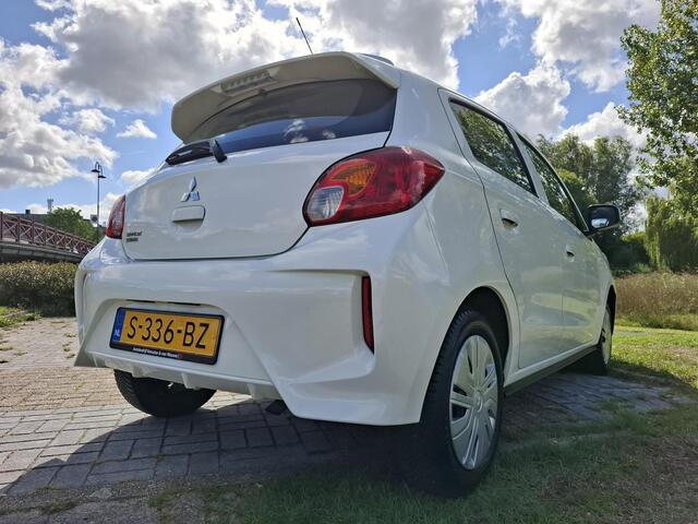 Mitsubishi SPACE STAR 1.2 Connect+ | Apple Carplay / Android auto | All-season banden | Navi