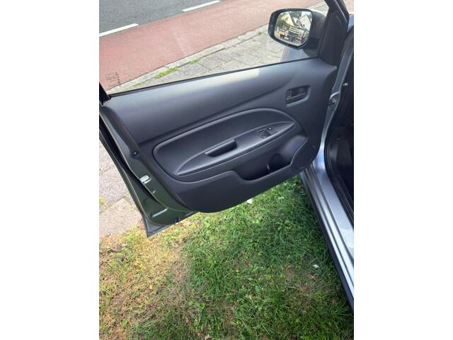 Mitsubishi SPACE STAR 1.0 Cool+