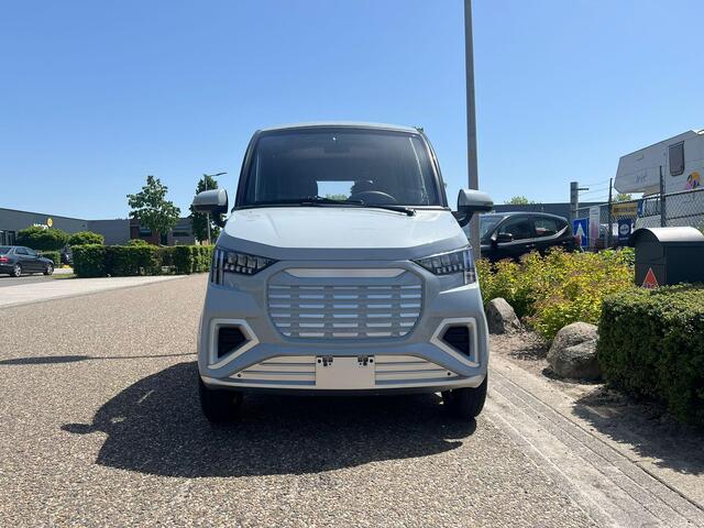 Motion Maxx 105AH Lithium | NIEUW | Elektrische ramen | Camera | Elektrisch 110 km actieradius | 105AH Lithium | Bluetooth | Airco