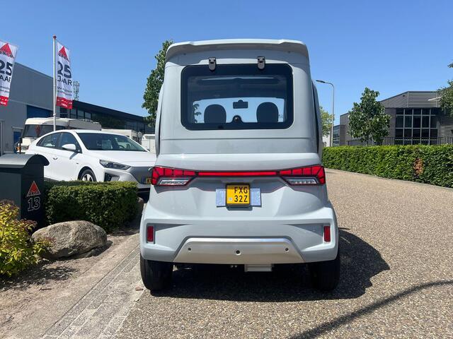 Motion Maxx 105AH Lithium | NIEUW | Elektrische ramen | Camera | Elektrisch 110 km actieradius | 105AH Lithium | Bluetooth | Airco