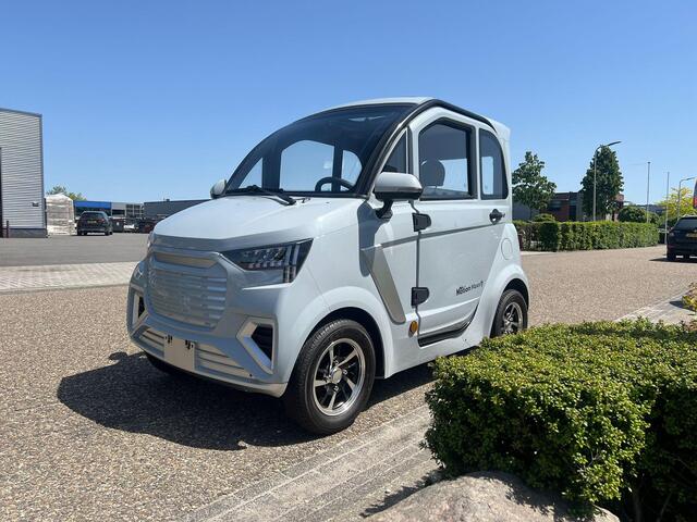 Motion Maxx | Elektrische ramen | Camera | Bluetooth | Airco