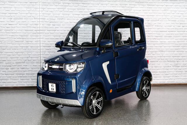 Motion Mirage EV City Car GEEN RIJBEWIJS NODIG / Achteruitrijcamera / Grote actieradius