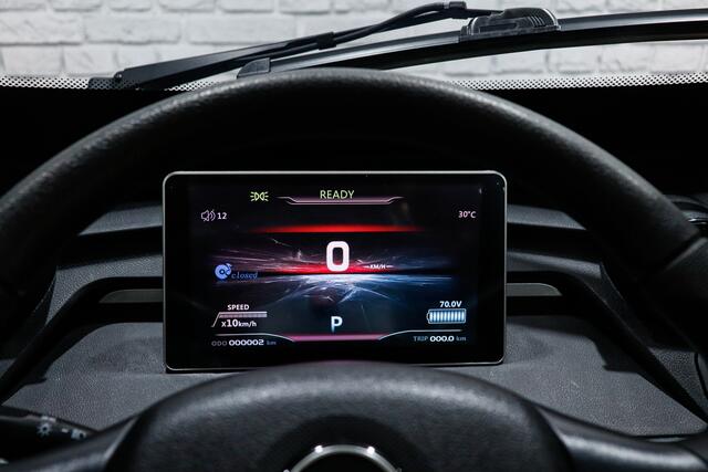 Motion Mirage EV City Car GEEN RIJBEWIJS NODIG / Achteruitrijcamera / Grote actieradius