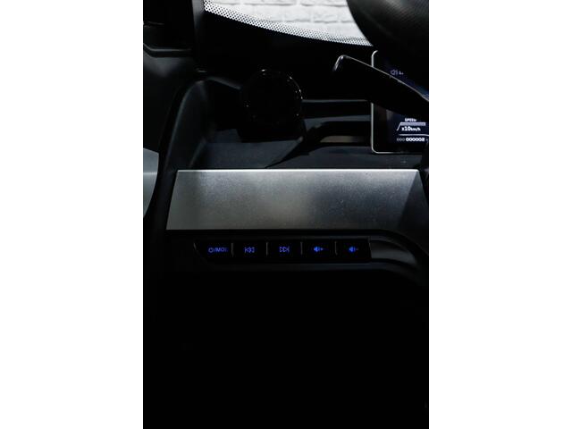 Motion Mirage EV City Car GEEN RIJBEWIJS NODIG / Achteruitrijcamera / Grote actieradius