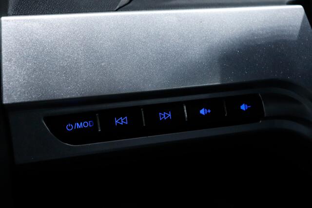 Motion Mirage EV City Car GEEN RIJBEWIJS NODIG / Achteruitrijcamera / Grote actieradius