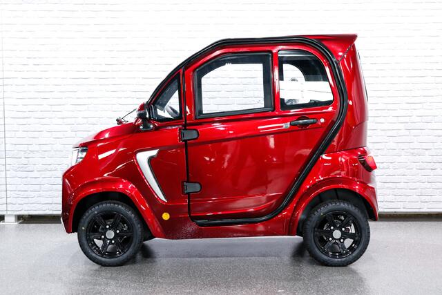 Motion Mirage EV City Car GEEN RIJBEWIJS NODIG / Achteruitrijcamera / Grote actieradius