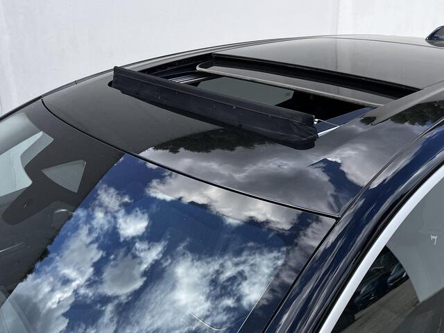 Nissan Ariya Evolve 91 kWh Automaat / WLTP bereik 516 km / Trekgewicht 750 kg / CCS snelladen / Elektrisch Glazen Schuif- en Kanteldak / Elektrisch Verstelbare Voorstoelen met geheugenset / Adaptieve Cruise Control / Keyless Entry & Start / Stoelventilatie / Stuur-,