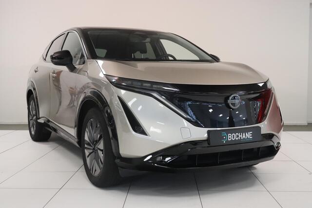 Nissan Ariya Advance 66 kWh | Warmtepomp | 22 KWH lader | 360° Camera | elektr. achterklep | Stuur & stoel verwarming |