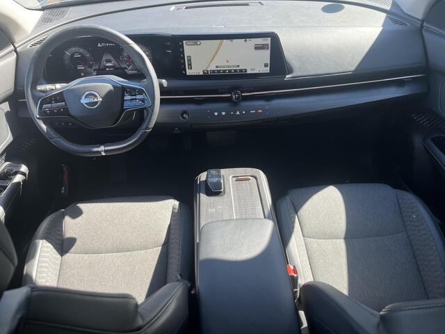 Nissan Ariya Advance 66 kWh Dealer Onderhouden / 22KW Lader (3-fase) / All Season Banden / 360* Camera / Navigatie / Apple Carplay&Android Auto / Cruise Control Adaptief / Stoel-,Stuur Verwarming / Elektrische Achterklep /