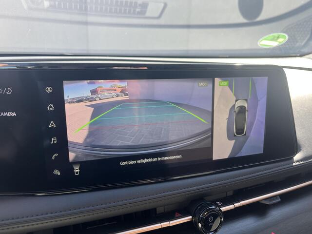 Nissan Ariya Advance 66 kWh Dealer Onderhouden / 22KW Lader (3-fase) / All Season Banden / 360* Camera / Navigatie / Apple Carplay&Android Auto / Cruise Control Adaptief / Stoel-,Stuur Verwarming / Elektrische Achterklep /