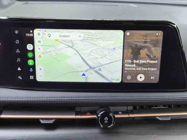 Nissan Ariya Advance 91 kWh / SOH 100% / Fabrieksgarantie tot 04-2028 / All season banden / CCS snelladen / Head Up Display / Elektrische achterklep / Warmtepomp / Stuur- Stoel & Voorruit verwarming / Rondomzicht camera / Adaptief cruise control / Bose Audio Systeem /