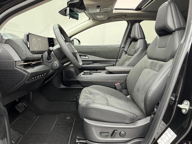 Nissan Ariya e-4ORCE Evolve 91 kWh 4WD / 306 PK / Leder / 1.500 kg Trekgewicht / Warmtepomp / 10 jaar Nissan More Garantie / Stoelverwarming voor en achter / Schuif-kantel dak / HUD / Stoelventilatie / Stuurverwarming / Rondomzicht camera / Elektrisch verstelbare stoelen met geheugen / Elektrische achterklep / Adaptieve cruise control / Apple Carplay/Android Auto /
