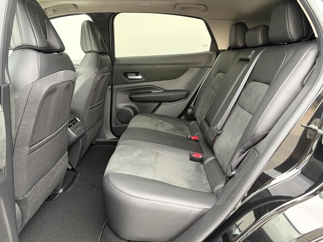 Nissan Ariya e-4ORCE Evolve 91 kWh 4WD / 306 PK / Leder / 1.500 kg Trekgewicht / Warmtepomp / 10 jaar Nissan More Garantie / Stoelverwarming voor en achter / Schuif-kantel dak / HUD / Stoelventilatie / Stuurverwarming / Rondomzicht camera / Elektrisch verstelbare stoelen met geheugen / Elektrische achterklep / Adaptieve cruise control / Apple Carplay/Android Auto /