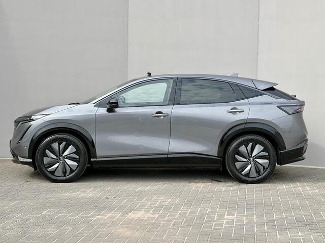Nissan Ariya e-4ORCE Evolve 91 kWh 4WD / 306 PK / Leder / 1.500 kg Trekgewicht / Warmtepomp / 10 jaar Nissan More Garantie / Stoelverwarming voor en achter / Schuif-kantel dak / Stoelventilatie / Stuurverwarming / Rondomzicht camera / Elektrisch verstelbare stoelen met geheugen / Elektrische achterklep / Adaptieve cruise control / Apple Carplay/Android Auto /
