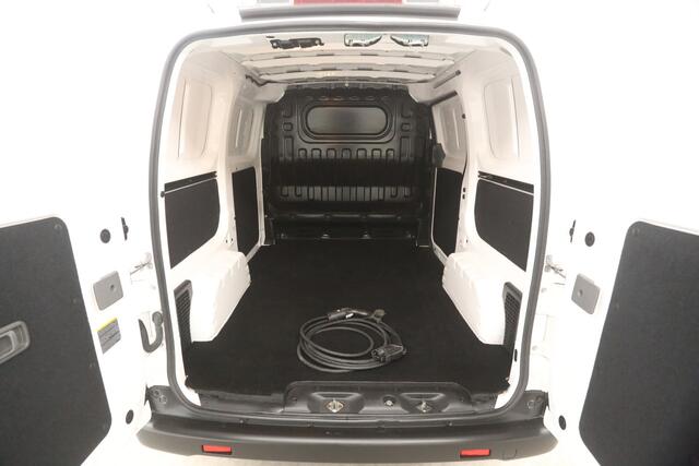 Nissan E-NV200 Business 40 kWh L1H1 | Snelladen | SOH 88% | Airco | Cruise | Camera | Stoelstuurverw.