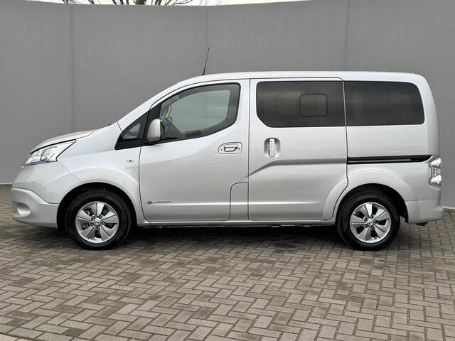 Nissan E-NV200 Evalia Connect Edition / Invalide Auto - Rolstoelvervoer / Automaat / 5 Zitplaatsen + Rolstoelplek / Hoogteverstelbaar / Camera / Navigatie / Stoel & Stuurverwarming /
