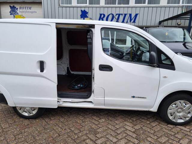 Nissan E-NV200 24 KWH Business