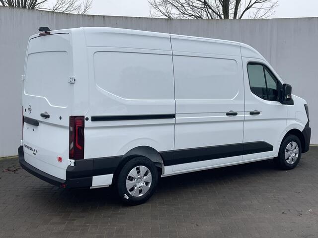 Nissan INTERSTAR -e L2H2 Limited 87 kWh / Direct uit voorraad leverbaar / Trekgewicht 2000KG / Apple Carplay/Android Auto / Achteruitrijcamera / Cruise control / Voorstoelen Verwarmd /