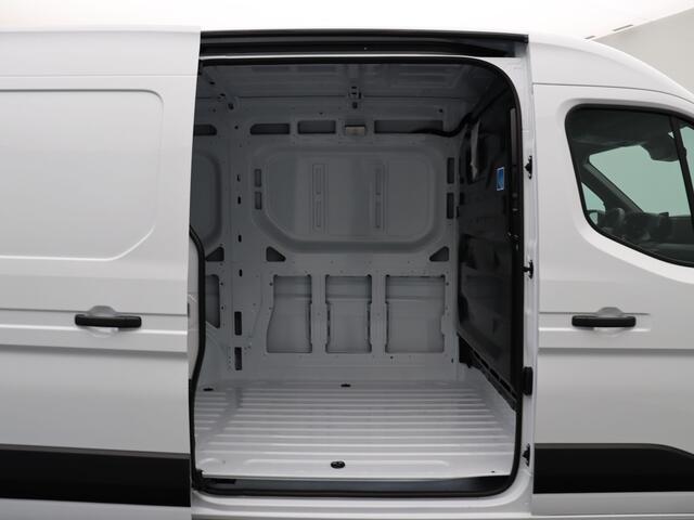 Nissan INTERSTAR Interstar-e Limited 87 kWh | 7" TFT kleuren instrumentenpaneel | Achteruitrijcamera | Cruise control met snelheidsbegrenzer