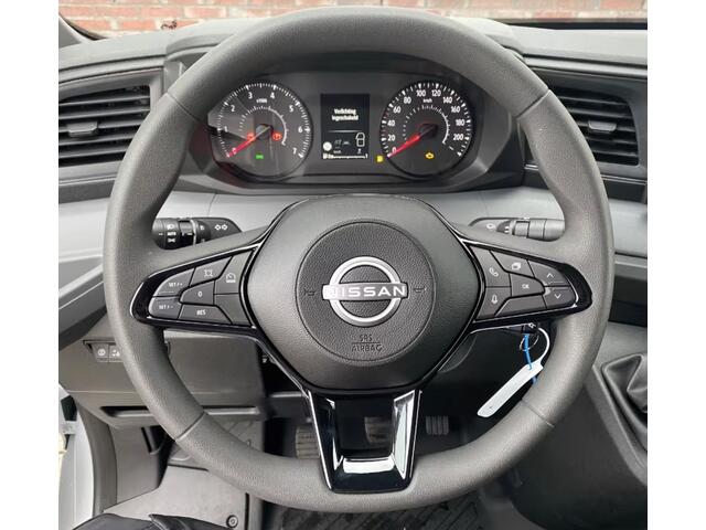Nissan INTERSTAR 2.3 dCi L3H2 N-Connecta