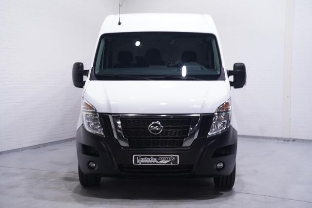 Nissan INTERSTAR 2.3 dCi 135 pk L2H2 Acenta Navi, Camera, Airco Cruise Control, Laadruimte Pakket, 3-Zits