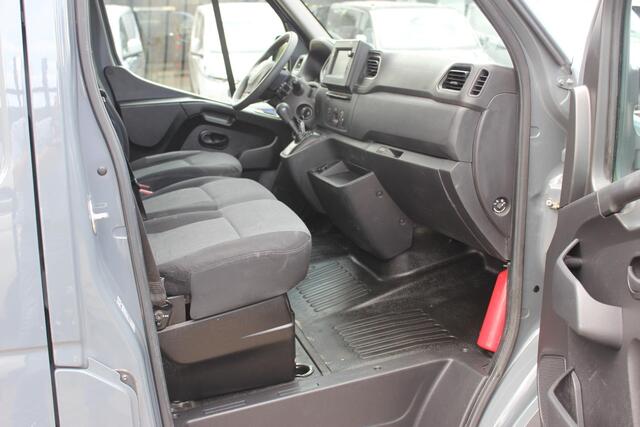Nissan INTERSTAR 2.3 dCi Automaat L2H2 Navigatie, Airco/ECC!