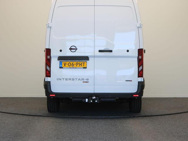 Nissan INTERSTAR Interstar-e L2H2 Limited 87 kWh | Alleen Bij ABD! | 5 Jaar Garantie | Nissan Motorsport | 2000KG Trekgewicht | Tot 460Km Actieradius | Laadruimepakket |