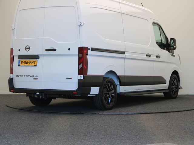 Nissan INTERSTAR Interstar-e L2H2 Limited 87 kWh | Alleen Bij ABD! | 5 Jaar Garantie | Nissan Motorsport | 2000KG Trekgewicht | Tot 460Km Actieradius | Laadruimepakket |