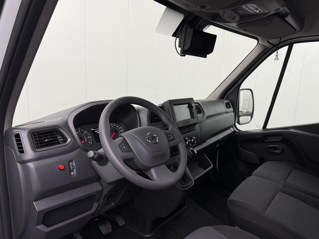 Nissan INTERSTAR 3.5DCi 165PK Bakwagen+Laadklep | Dakspoiler | Navigatie | Camera | Multimedia | Airco | Cruise