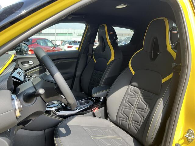 Nissan JUKE 1.6 Hybrid 143 N-Sport |NU BIJ ONS IN DE SHOWROOM DE NIEUWE JUKE N-SPORT IN YELLOW METALLIC EN CARBON BLACK DAK|