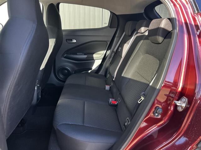 Nissan JUKE 1.0 DIG-T 114 Acenta Parkeersensoren | Camera | Navigatie | Carplay | 17 inch velgen