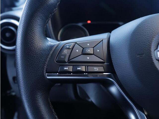 Nissan JUKE 1.6 Hybrid N-Connecta Clima/Navi/Camera