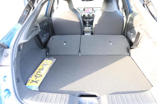 Nissan JUKE 1.6 Hybrid 143 N-Design | Automaat | 19-inch | Cold Pack | Navigatie | 2-Tone