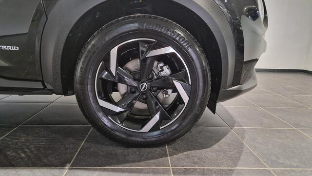Nissan JUKE 1.6 Hybrid N-Connecta