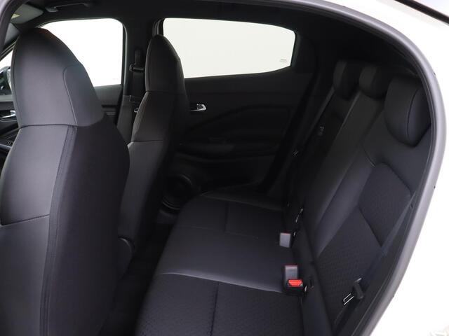 Nissan JUKE DIG-T 114 Business Design | Carplay | Parkeersensoren | Climate Control | Achteruitrijcamera | Verwarmbare Stoelen + Stuurwiel + Voorruit