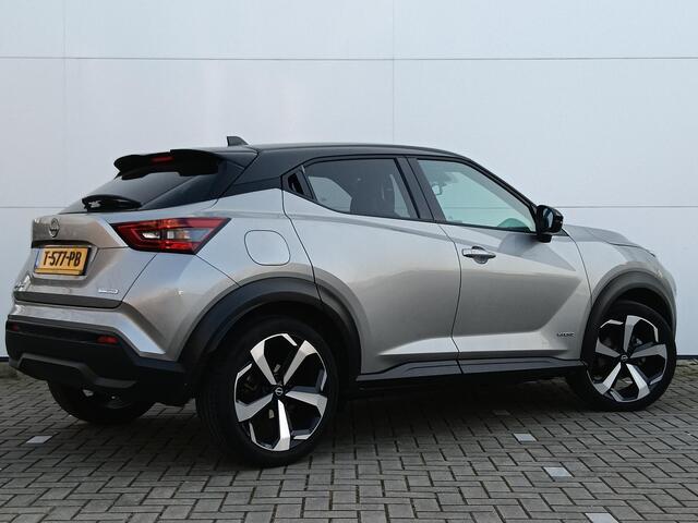 Nissan JUKE 1.6 Hybrid Tekna Sound Pack / Lichtmetalen Velgen 19-inch / Two-Tone Lak / Lederen Bekleding