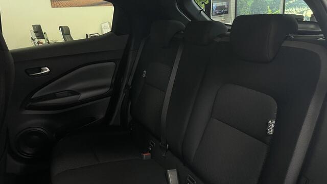 Nissan JUKE 1.0 DIG-T N-Connecta