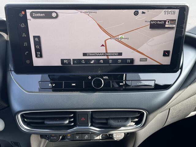 Nissan JUKE 1.0 DIG-T N-Connecta Automaat / Dealer onderhouden / Stuur-, stoel- en voorruitverwarming / Camera / Navigatie / Apple Carplay Android Auto / All Season banden 17"/