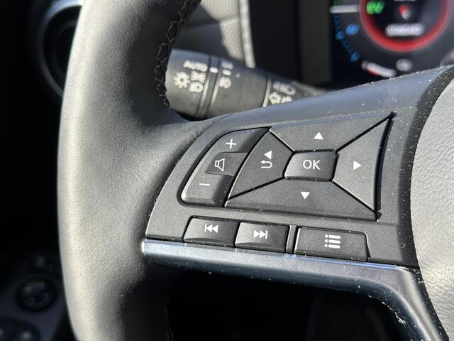 Nissan JUKE 1.6 Hybrid N-Design / Stoel+Stuur Verwarming / Keyless / Achteruitrij Camera / Apple carplay&android auto / Navigatie /