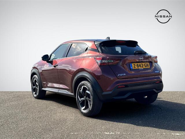 Nissan JUKE 1.6 Hybrid N-Connecta Parking Pack