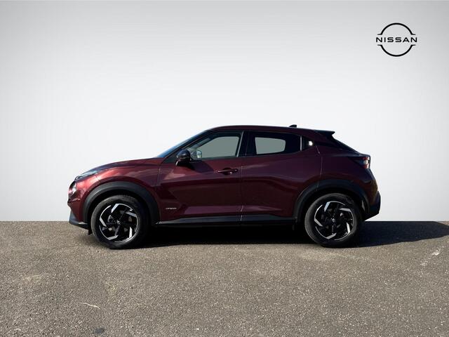 Nissan JUKE 1.6 Hybrid N-Connecta Parking Pack