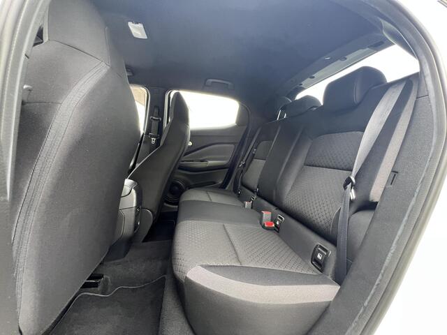 Nissan JUKE 1.0 DIG-T N-Connecta | Navigatie | Achteruitrijcamera | Stoelverwarming | Voorruitverwarming